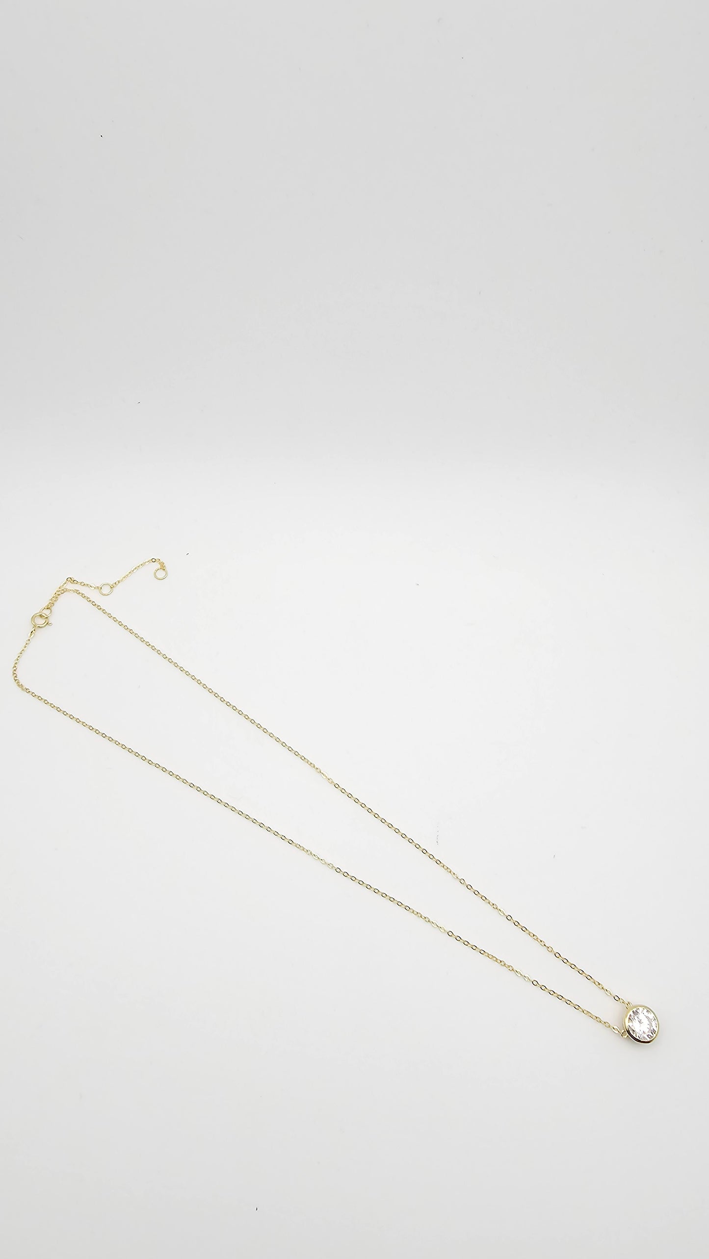 Solitaire Pendant Necklace, Gold plated in 925 Silver, 7mm stone, 16" + 2" length