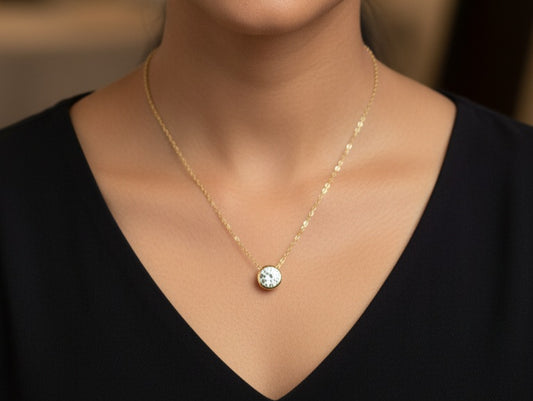 Solitaire Pendant Necklace, Gold plated in 925 Silver, 7mm stone, 16" + 2" length