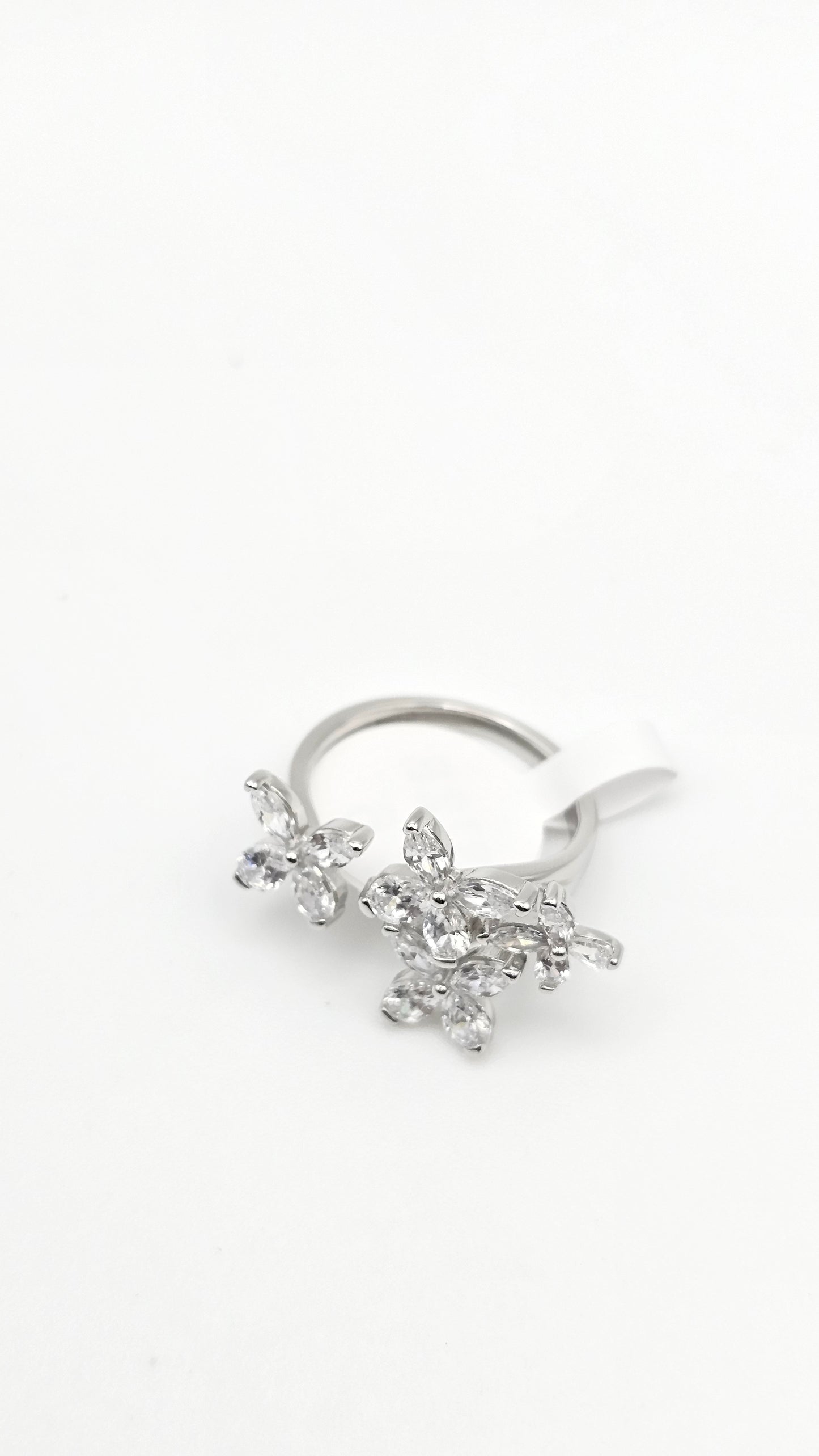 4 Flower Ring – 925 Silver | US Size 6 & 7