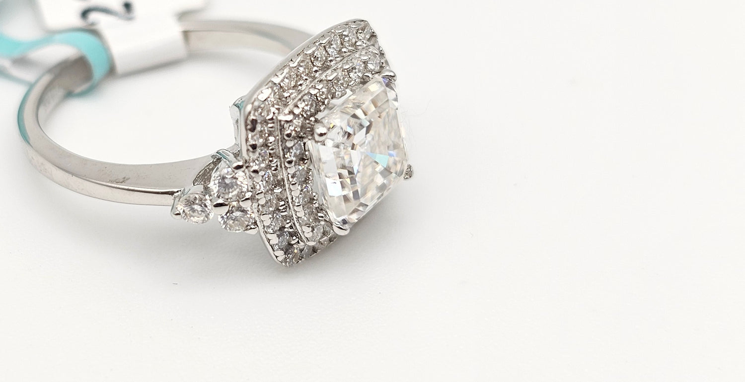 Moissanite Rings