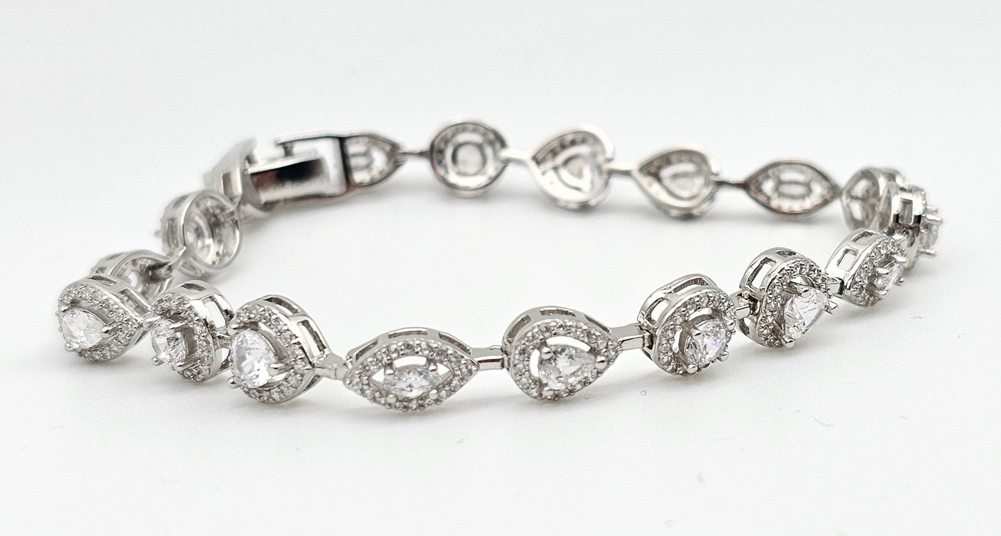 Pear, Round & Heart Shaped Swarovski Crystal Bracelet – 7" | 925 Silver