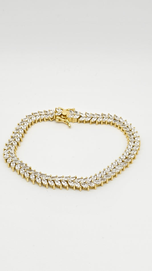 Marquise cut bracelet | 7 inch | 925 Silver, 18kt gold plated