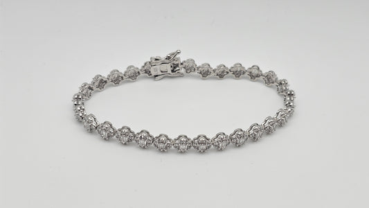 Clover Shaped Crystal Bracelet – 7" | 925 Silver