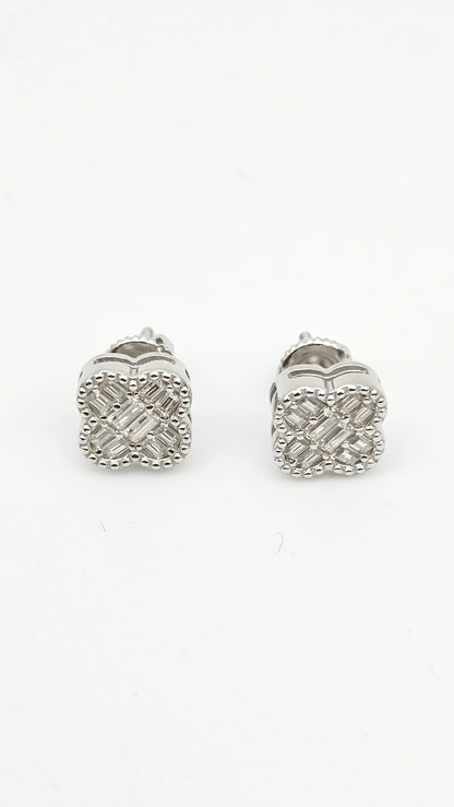 Clover Moissanite Diamond Studs | 0.74 ctw, 2.68 g | VVSD Color