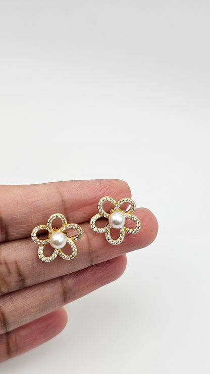 Petal Pearl Flower Stud Earrings – 925 Silver, Gold-Plated