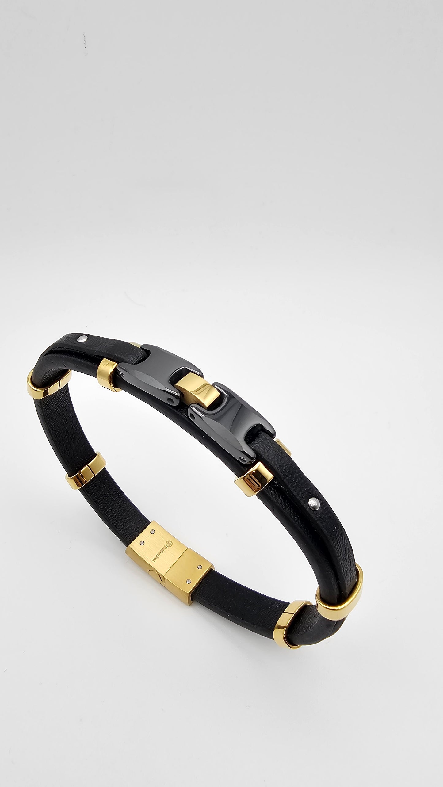 Men's Leather Bracelet with Black and Gold plated bars