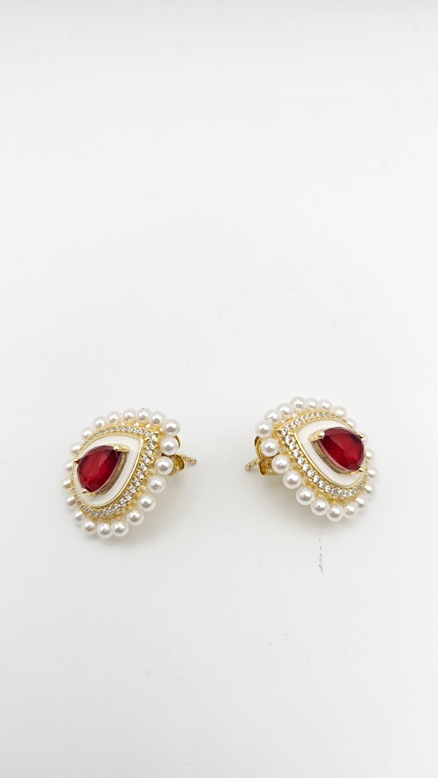 Pear cut Ruby Stone Pearl Earrings post, 925 silver
