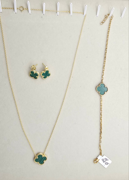 Clover Sets - necklace, earrings, bracelet,  green and white motif, 925 Silver, 18kt gold plated